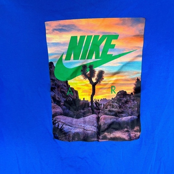 Nike Air Desert Tee - Picture 4 of 5